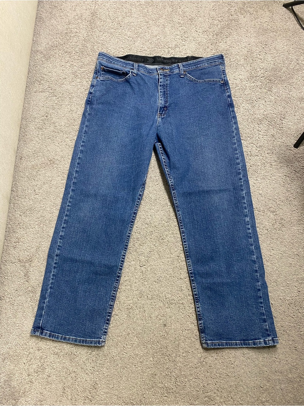 Wrangler Men's Straight Jeans in Blue Denim 36x29 Comfort Flex Waist